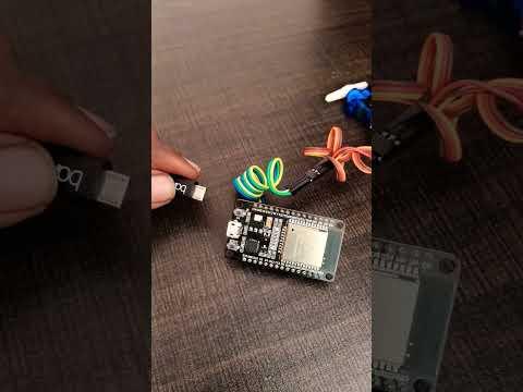 Home light control by voice | esp32 switch on/off robot