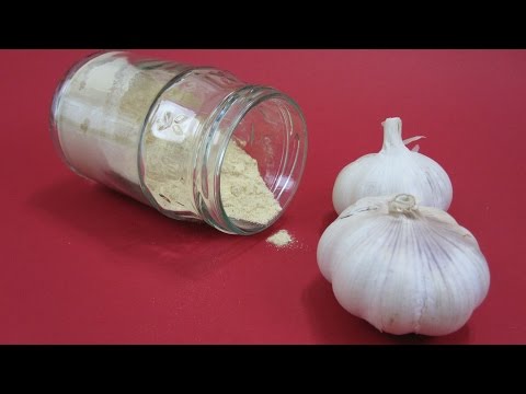 Homemade Garlic Powder with Super Easy Tips to Peel Garlic Fast | Dietplan-101.com