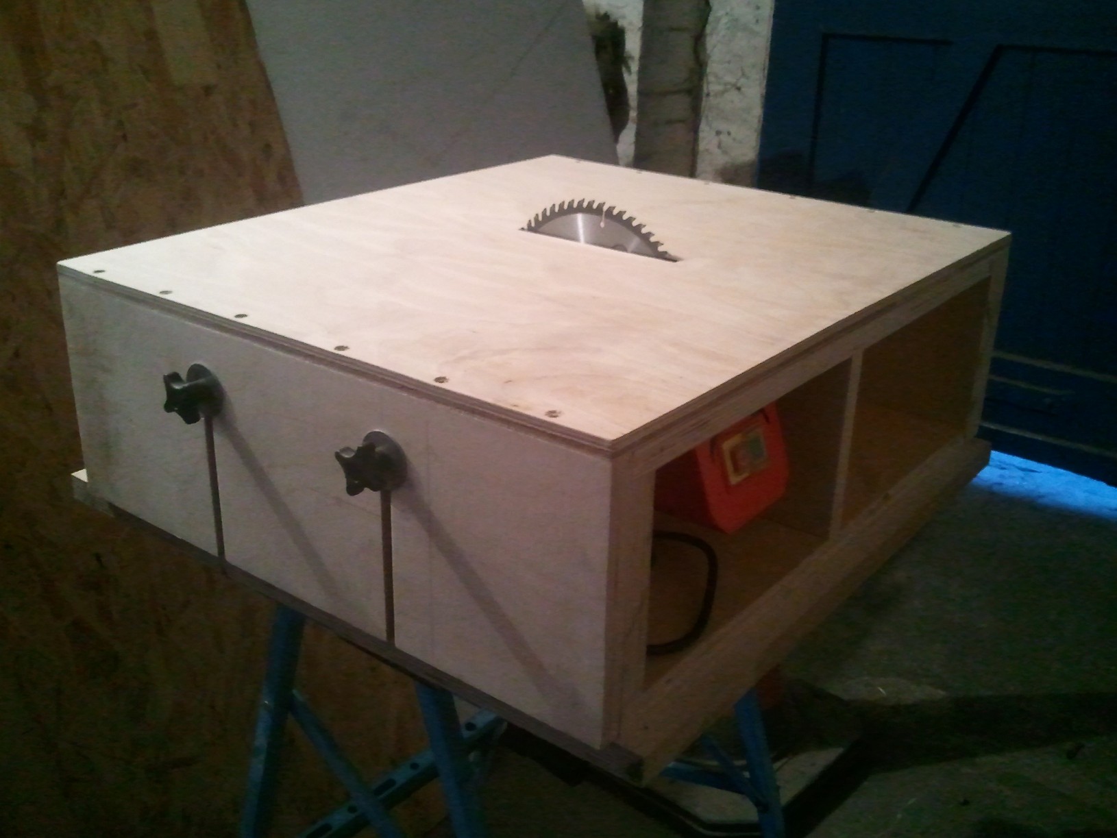 Homemade Table Saw.jpg