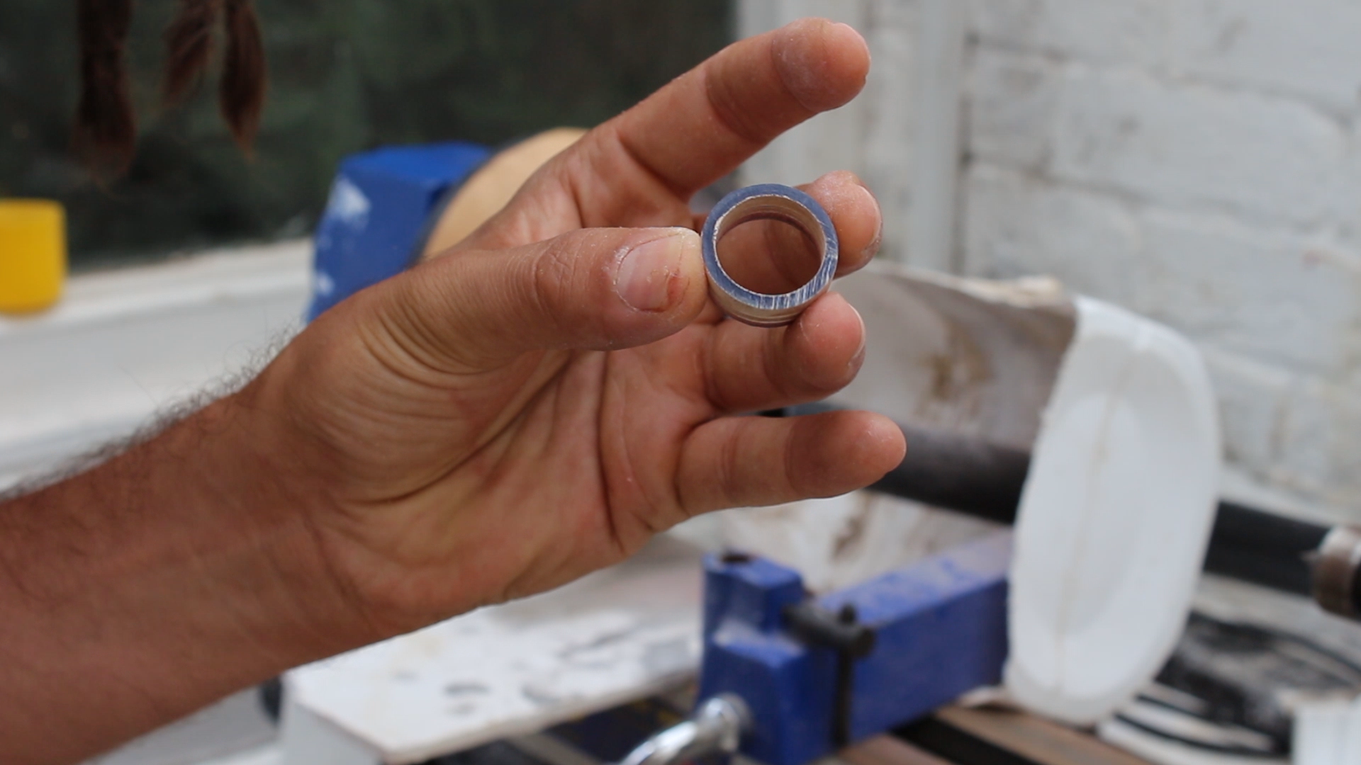 How To Make A Recycled Skateboard Ring 9.bmp