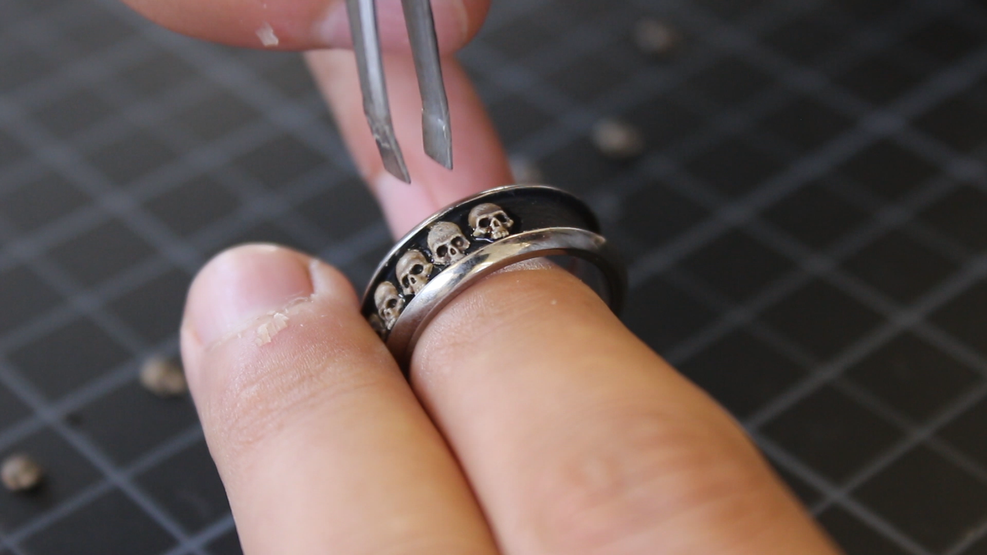 How To Make A Skull Ring 19.bmp