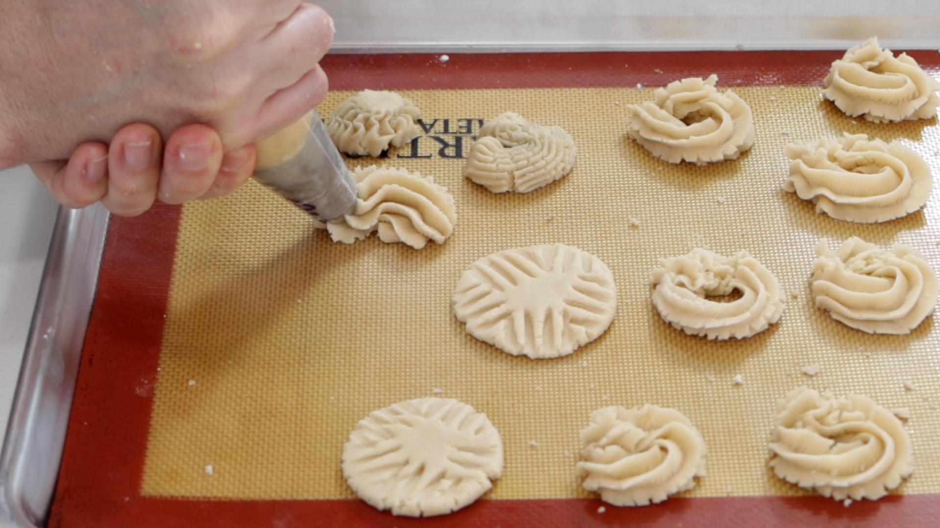 How To Make Danish Butter Cookies.00_05_44_12.Still009.jpg