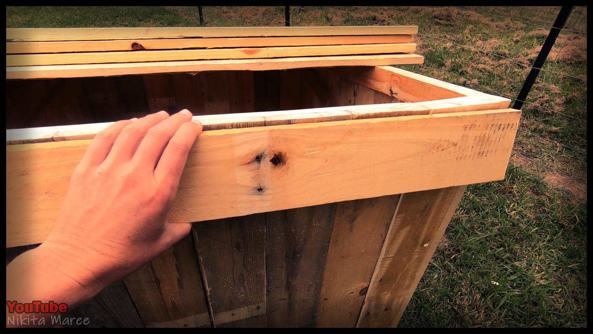 How to Build a Dog Kennel. DIY Making a Dog House (51).jpg