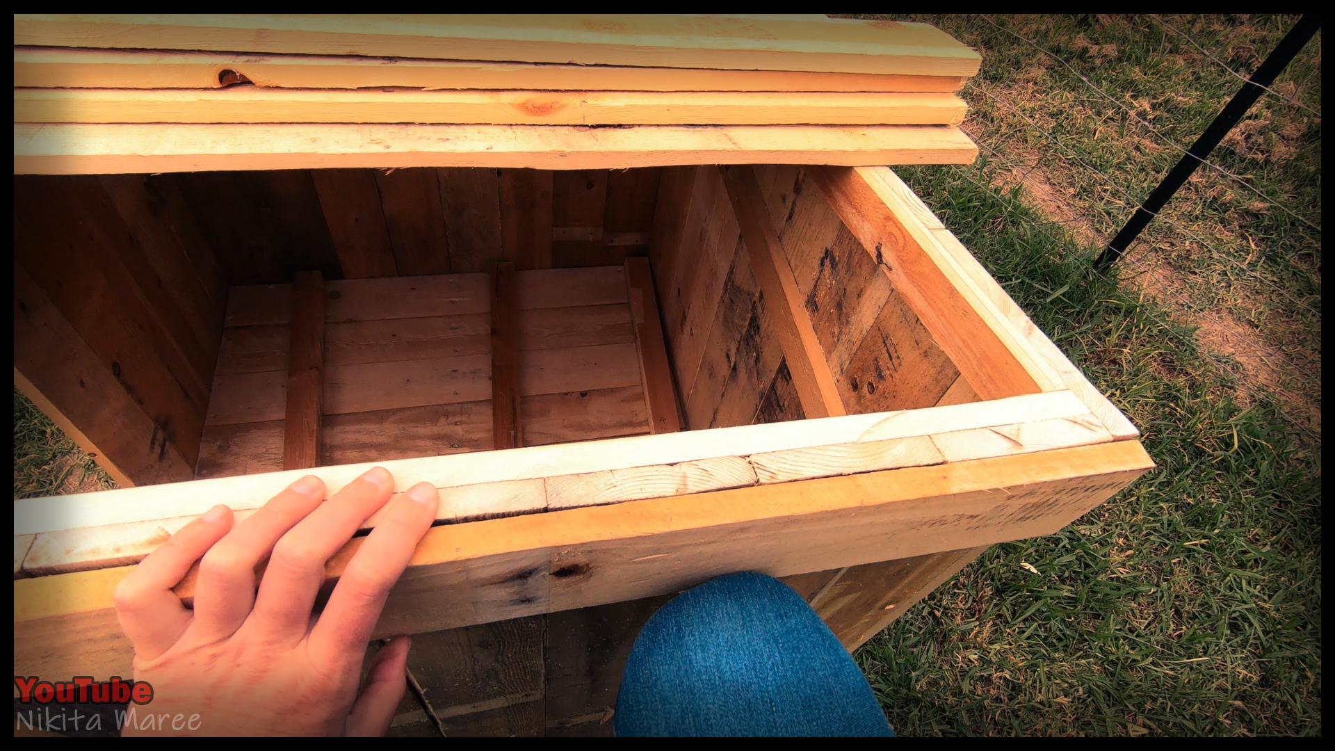 How to Build a Dog Kennel. DIY Making a Dog House (52).jpg