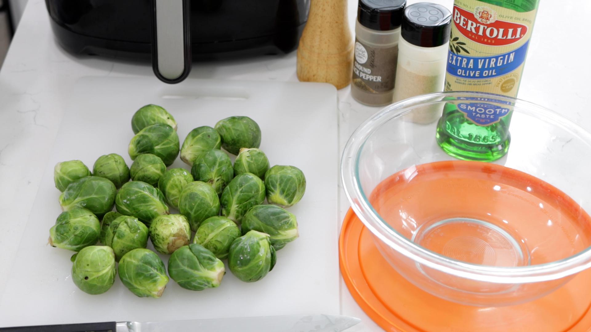 How to Cook Brussels Sprouts in the Air Fryer.00_00_36_10.Still001.jpg