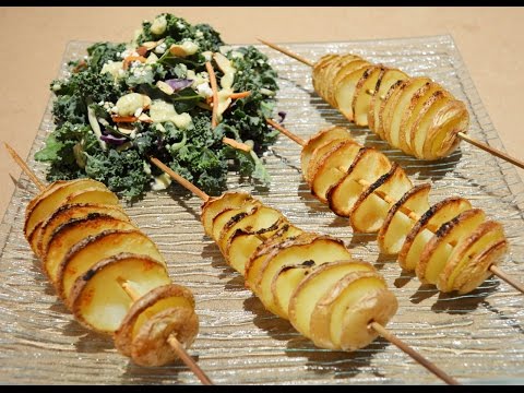 How to Cut a Spiral Potato on a Stick - Food life hacks