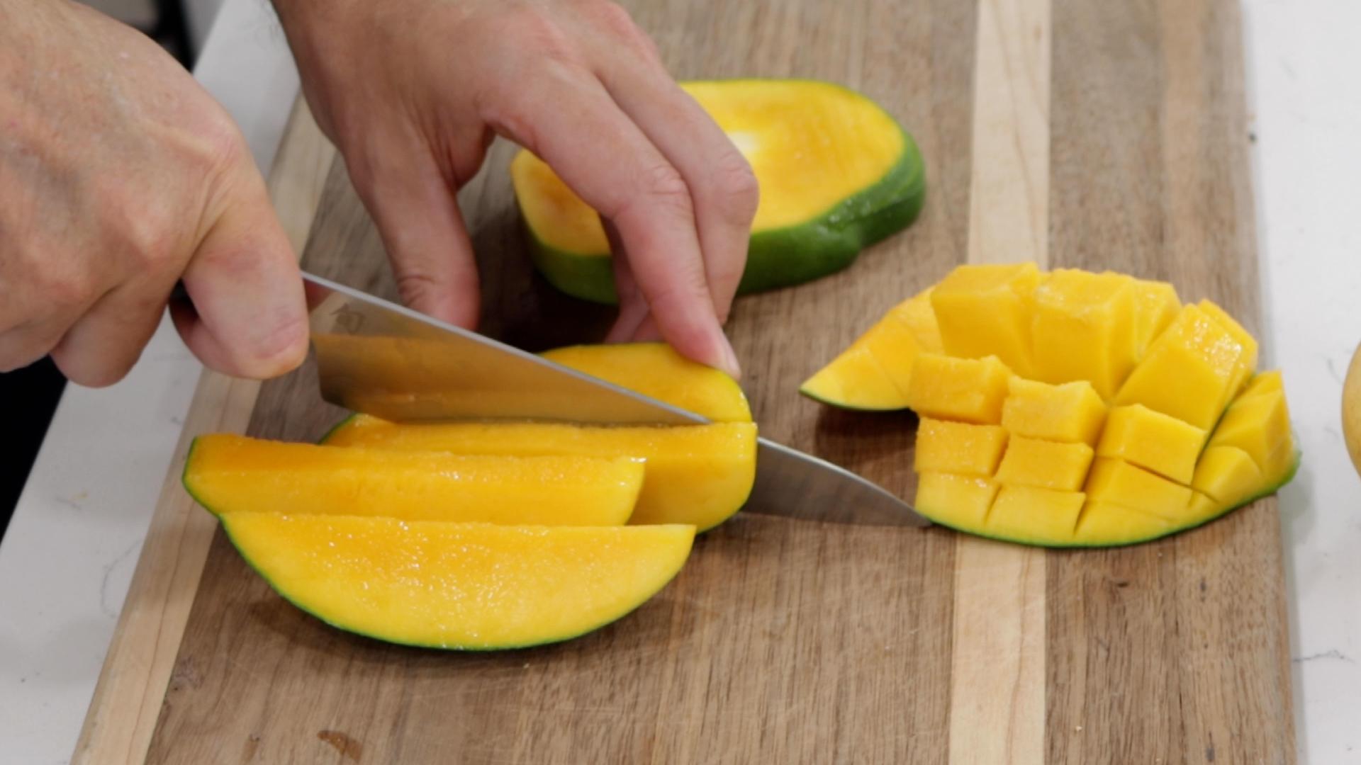 How to Cut and Eat a Mango.00_06_32_14.Still013.jpg