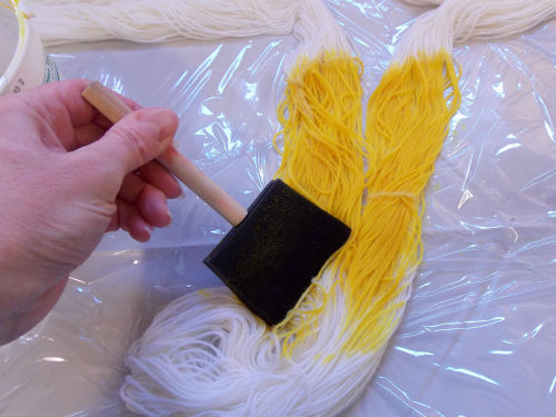 How to Dye Self Striping Yarn dyeing 2.jpg