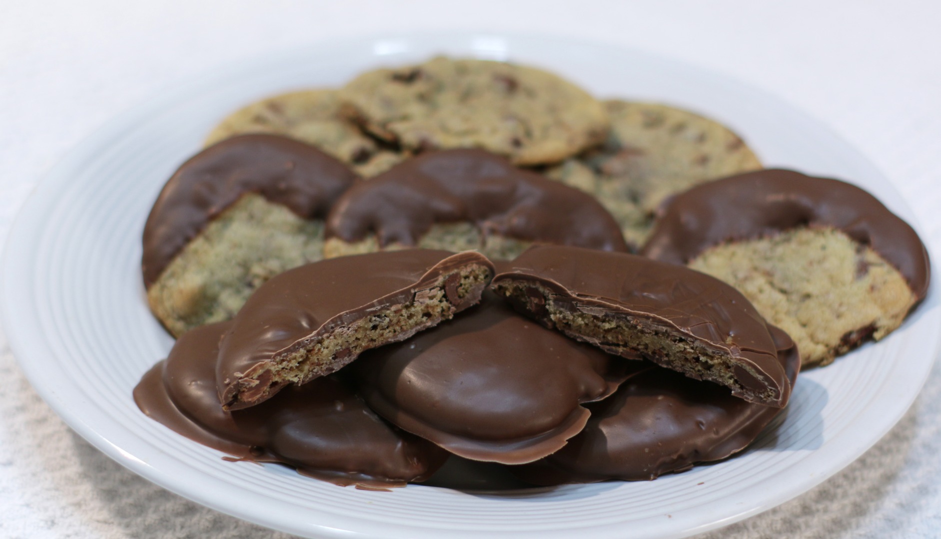 How to Make Amazing Chocolate Chocolate Chocolate Chip Cookies_Good.jpg