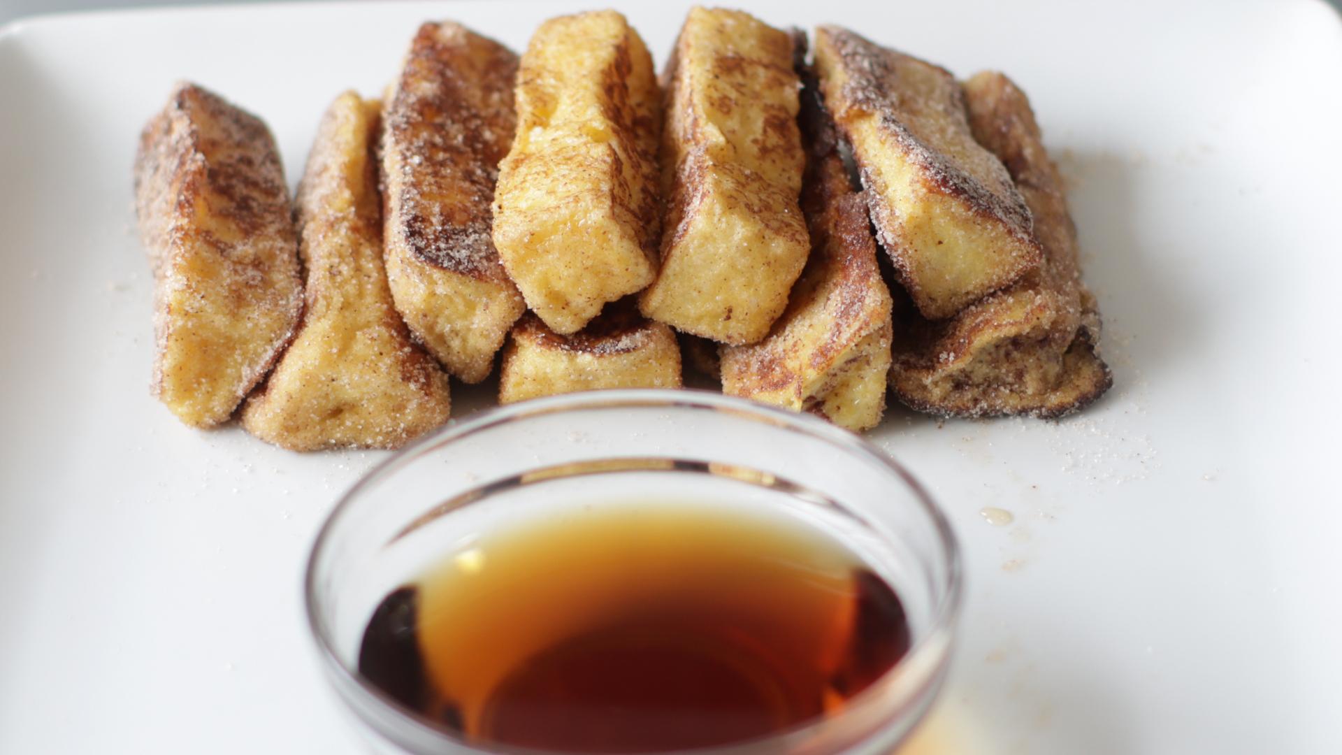 How to Make Cinnamon French Toast Sticks | Easy French Toast Recipe.jpg