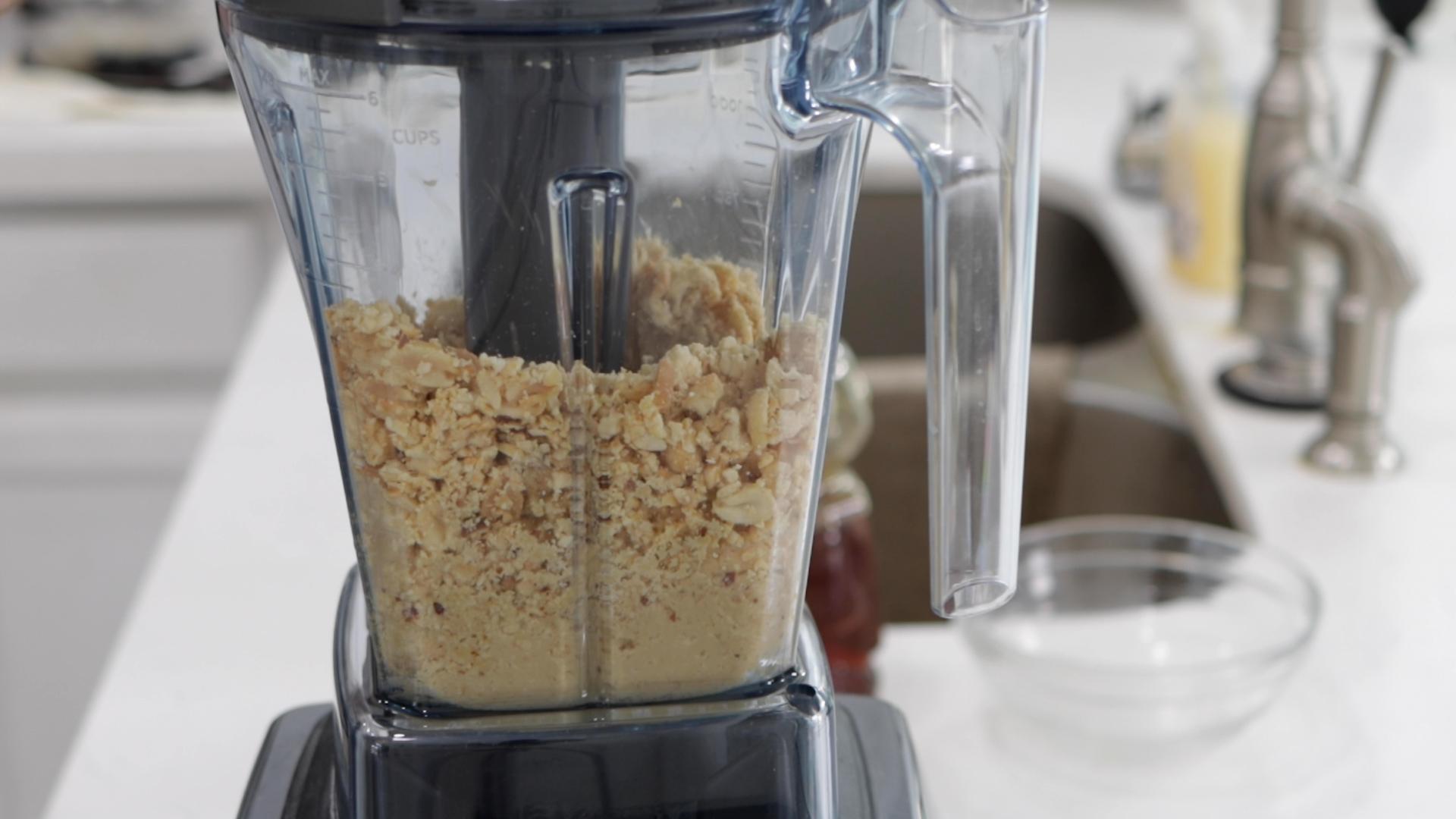 How to Make Creamy Peanut Butter in a Blender (Vitamix).00_02_46_02.Still007.jpg