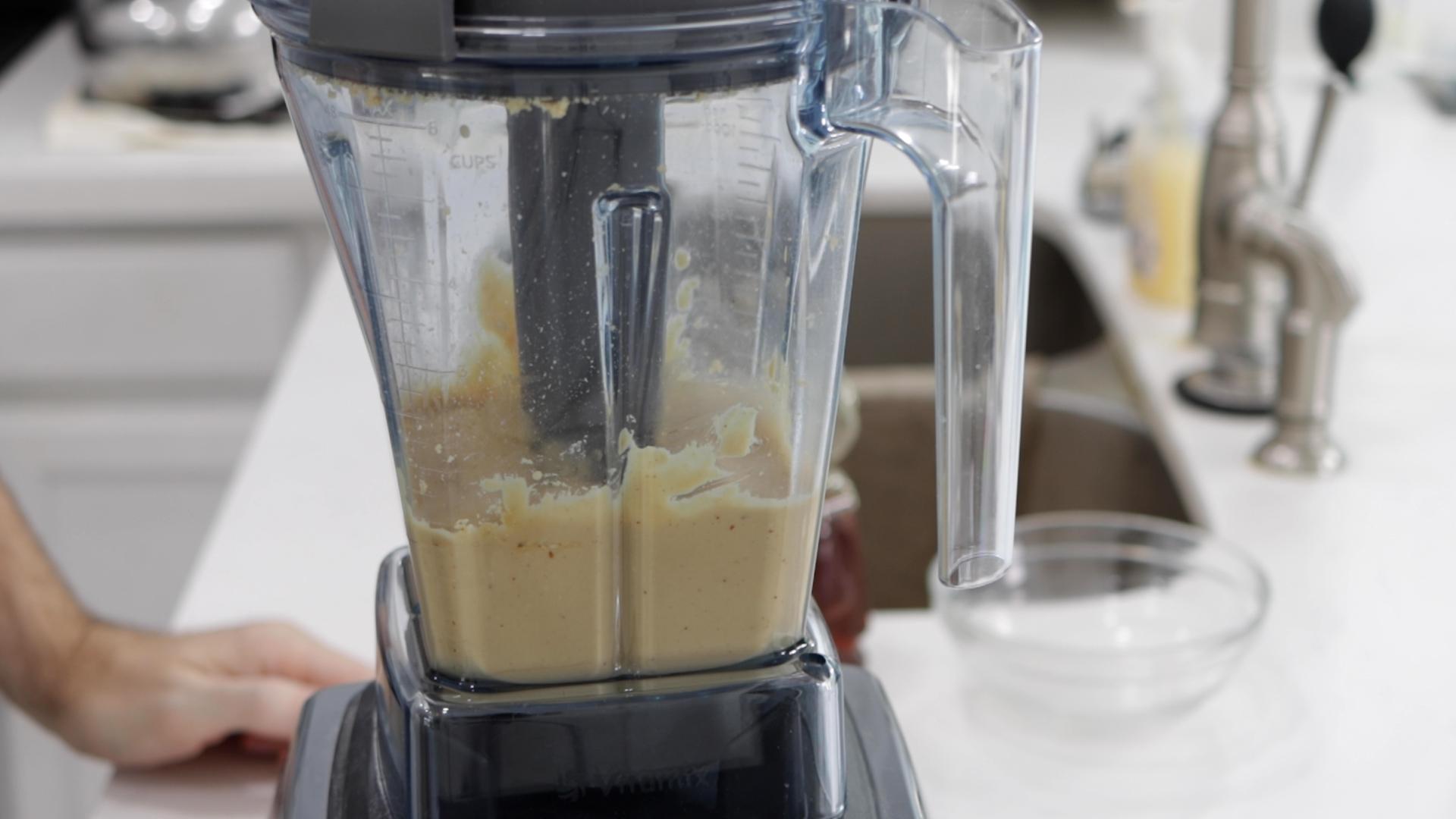 How to Make Creamy Peanut Butter in a Blender (Vitamix).00_03_32_02.Still008.jpg