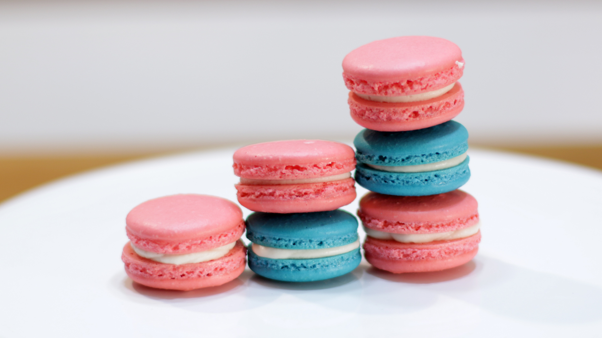 How to Make French Macarons - Classic French Macaroons Recipe.jpg