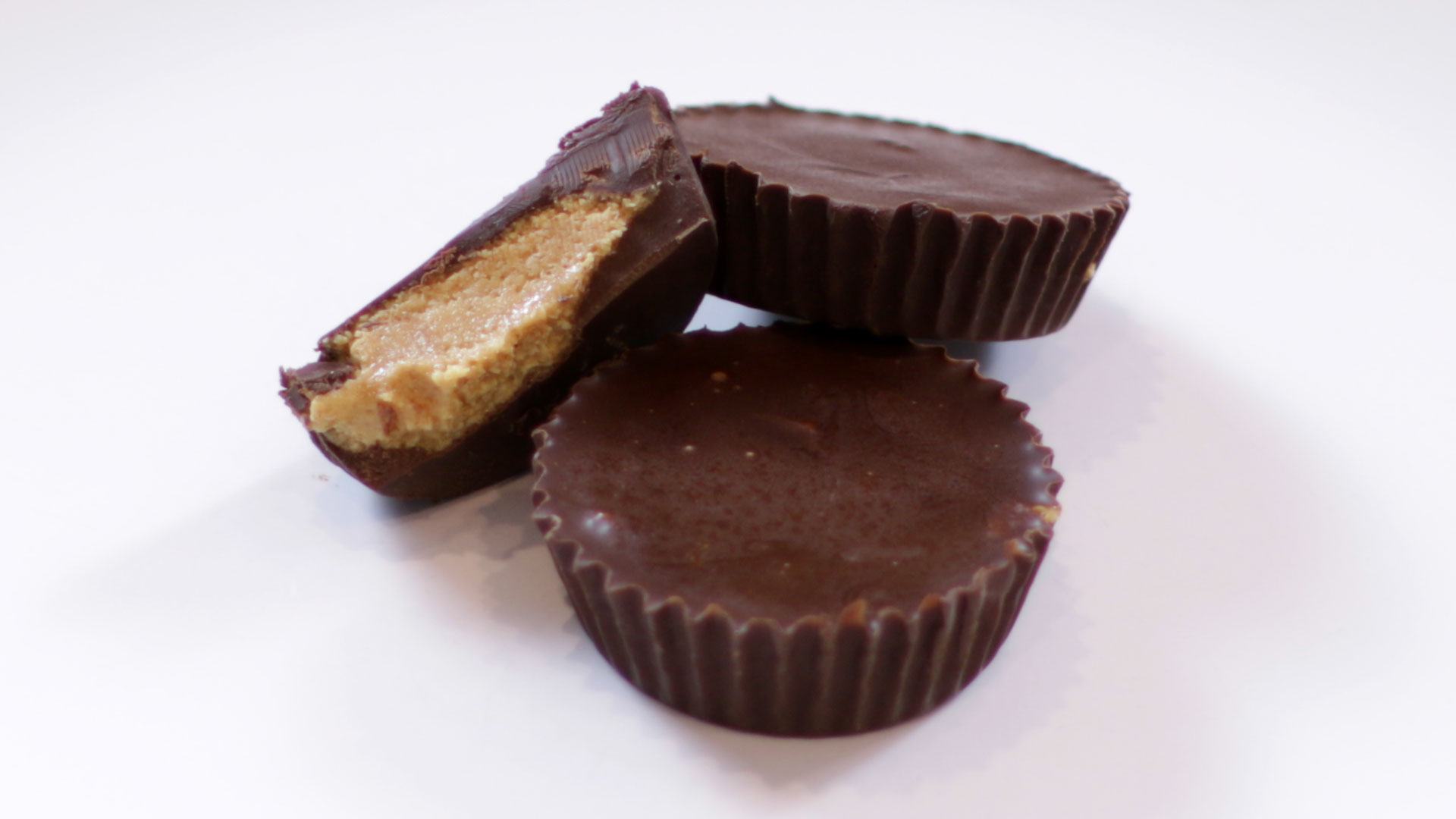 How to Make Keto Peanut Butter Cups | Easy Low Carb Sugar Free Peanut Butter Cups Recipe.jpg