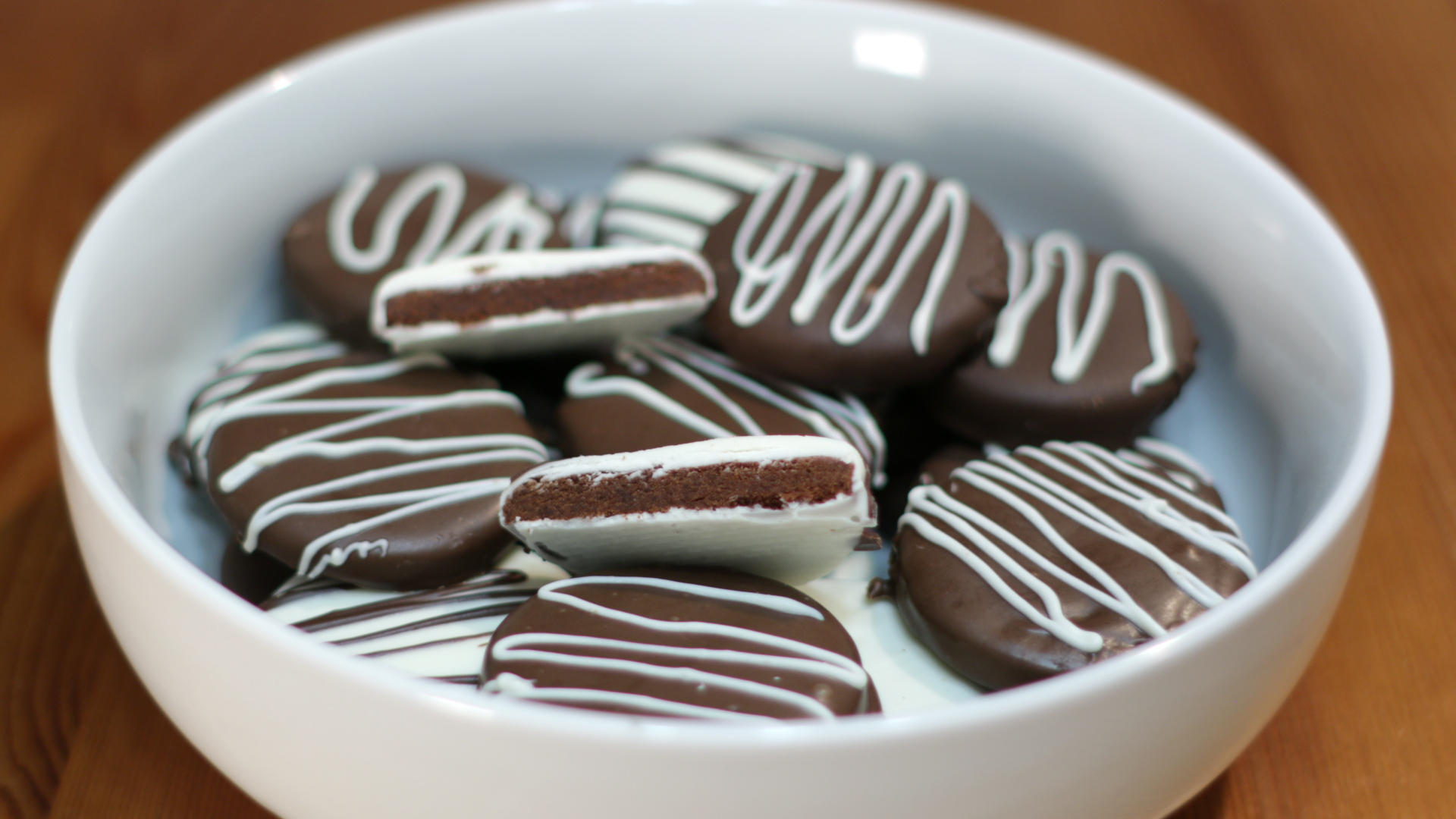 How to Make Mint Cookies | Homemade Chocolate Mint Cookie Recipe.jpg