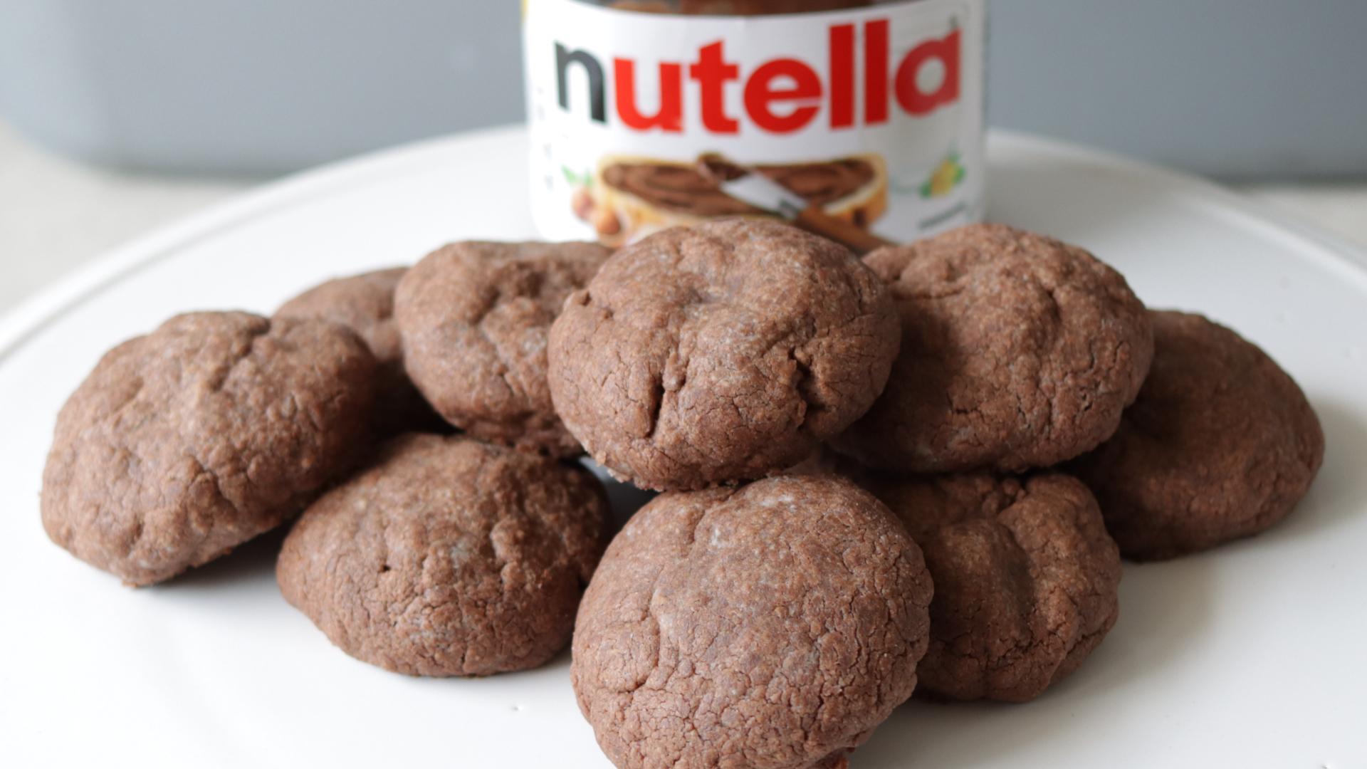 How to Make Nutella Cookies | 3 Ingredient Nutella Cookie Recipe.jpg