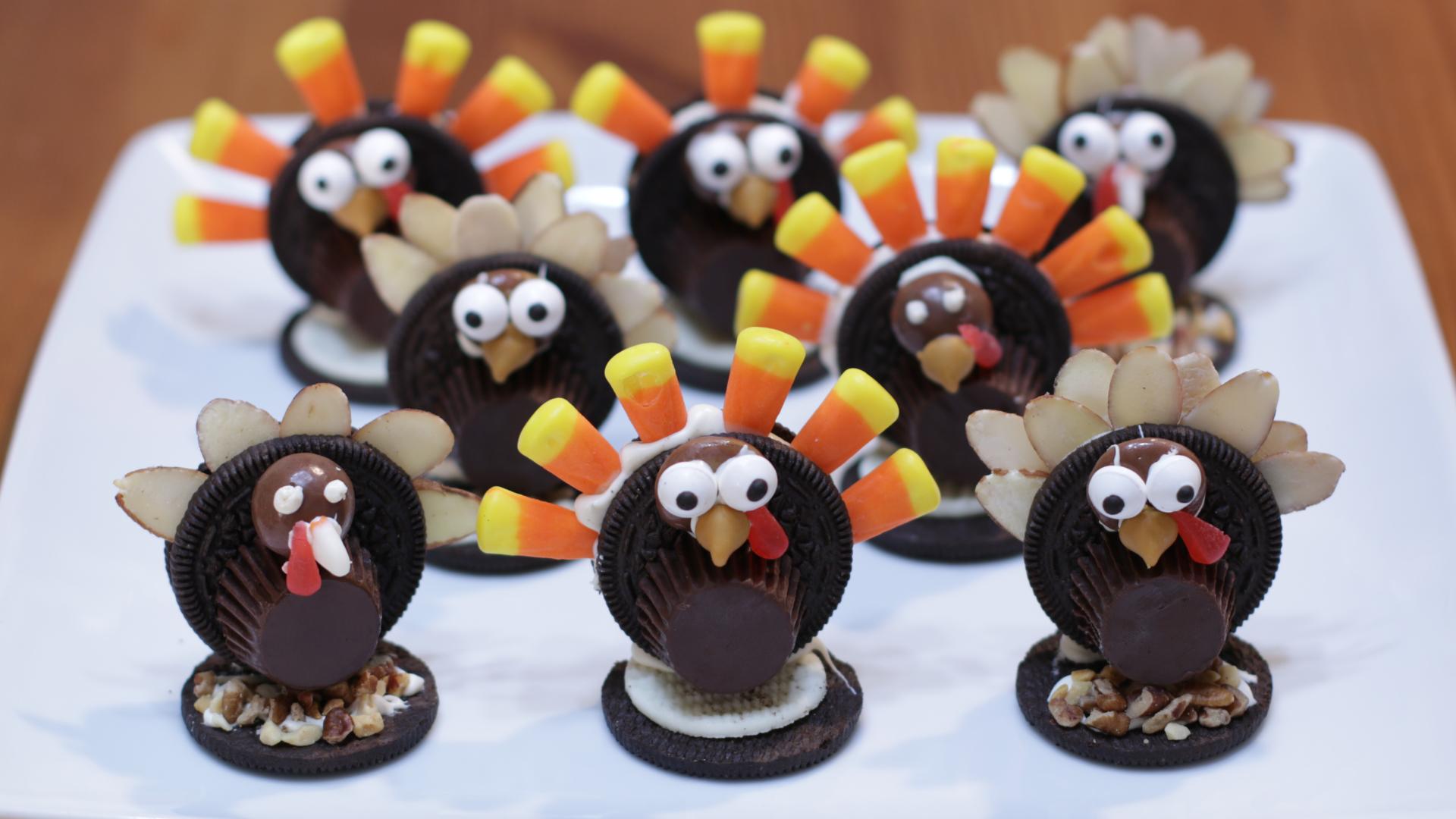 How to Make Oreo Turkeys | Easy Oreo Turkey Treats.jpg