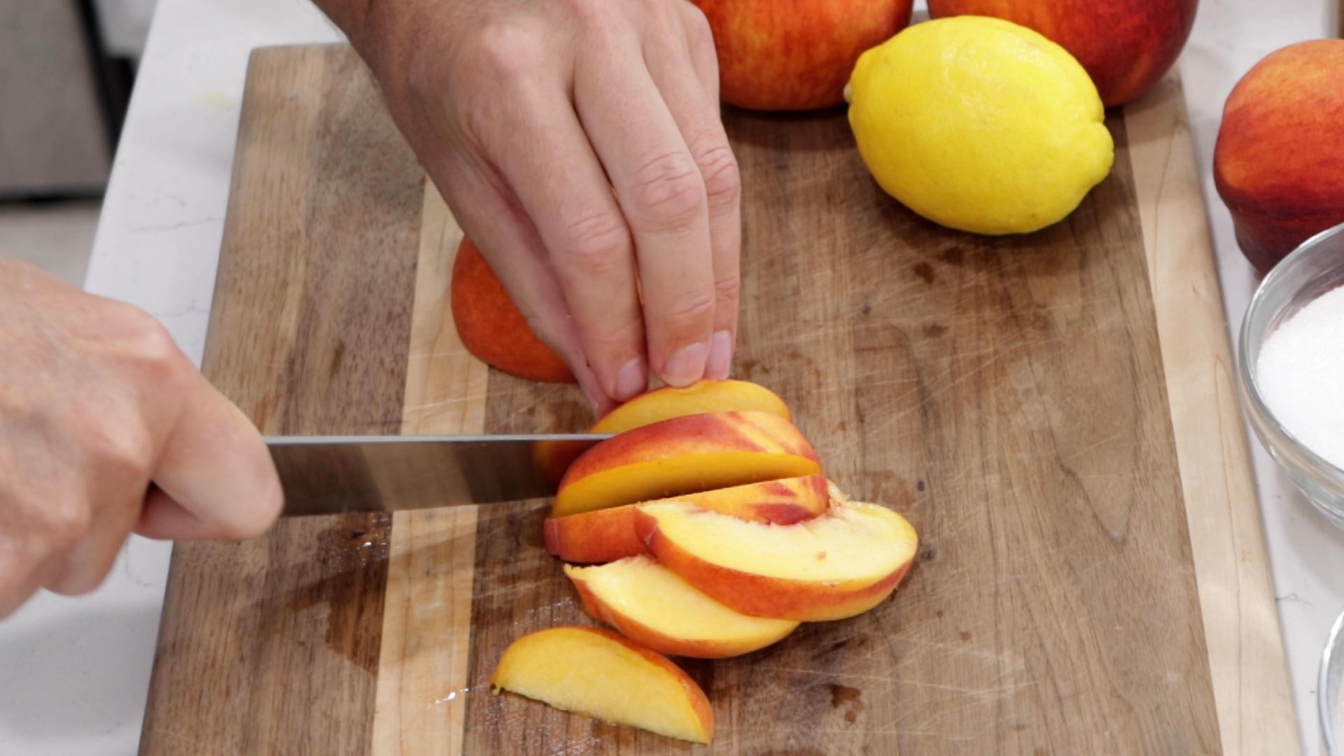 How to Make Peach Cobbler From Scratch Homemade Peach Cobbler Recipe.00_01_20_17.Still001.jpg
