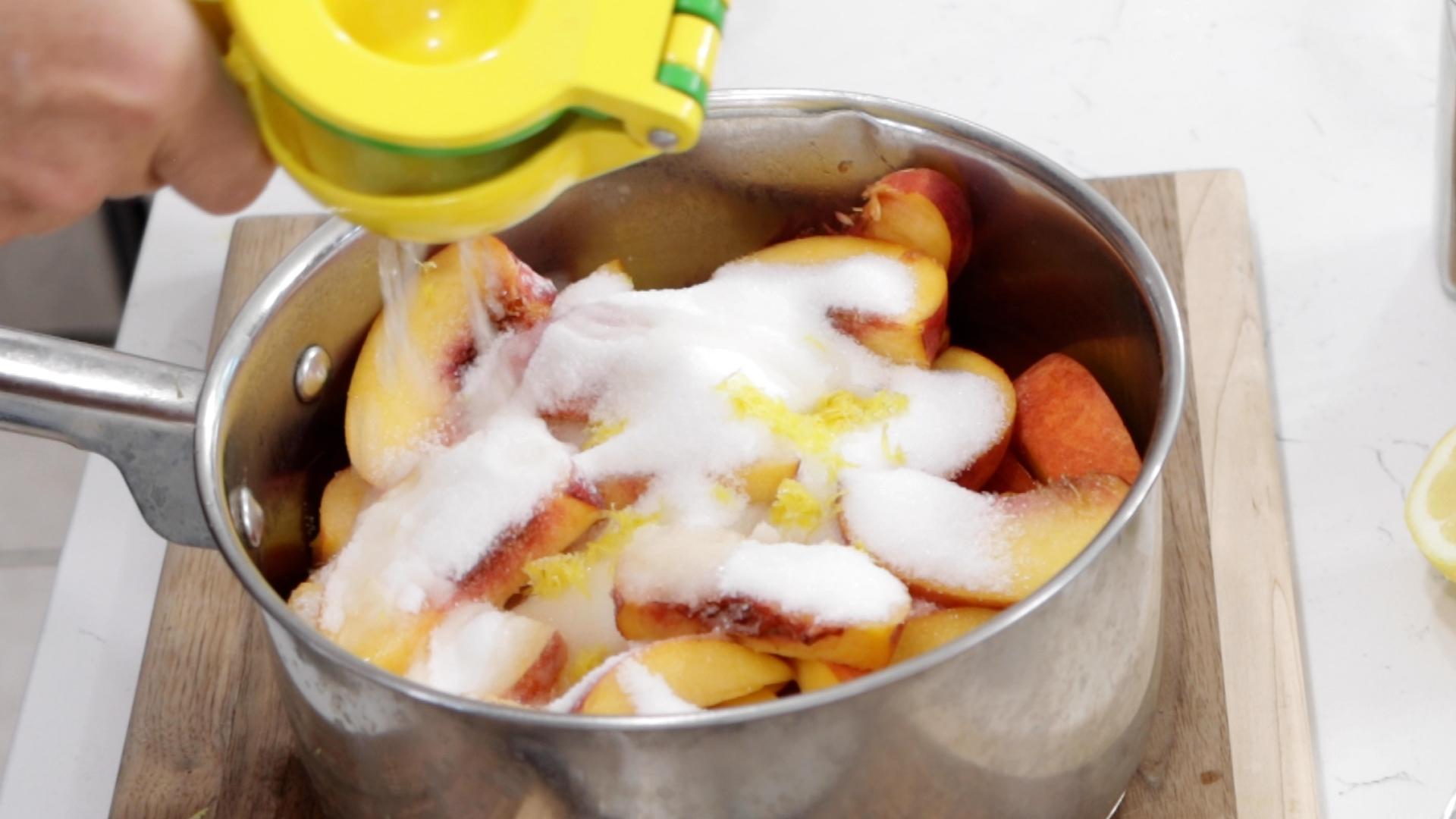How to Make Peach Cobbler From Scratch Homemade Peach Cobbler Recipe.00_02_09_12.Still004.jpg