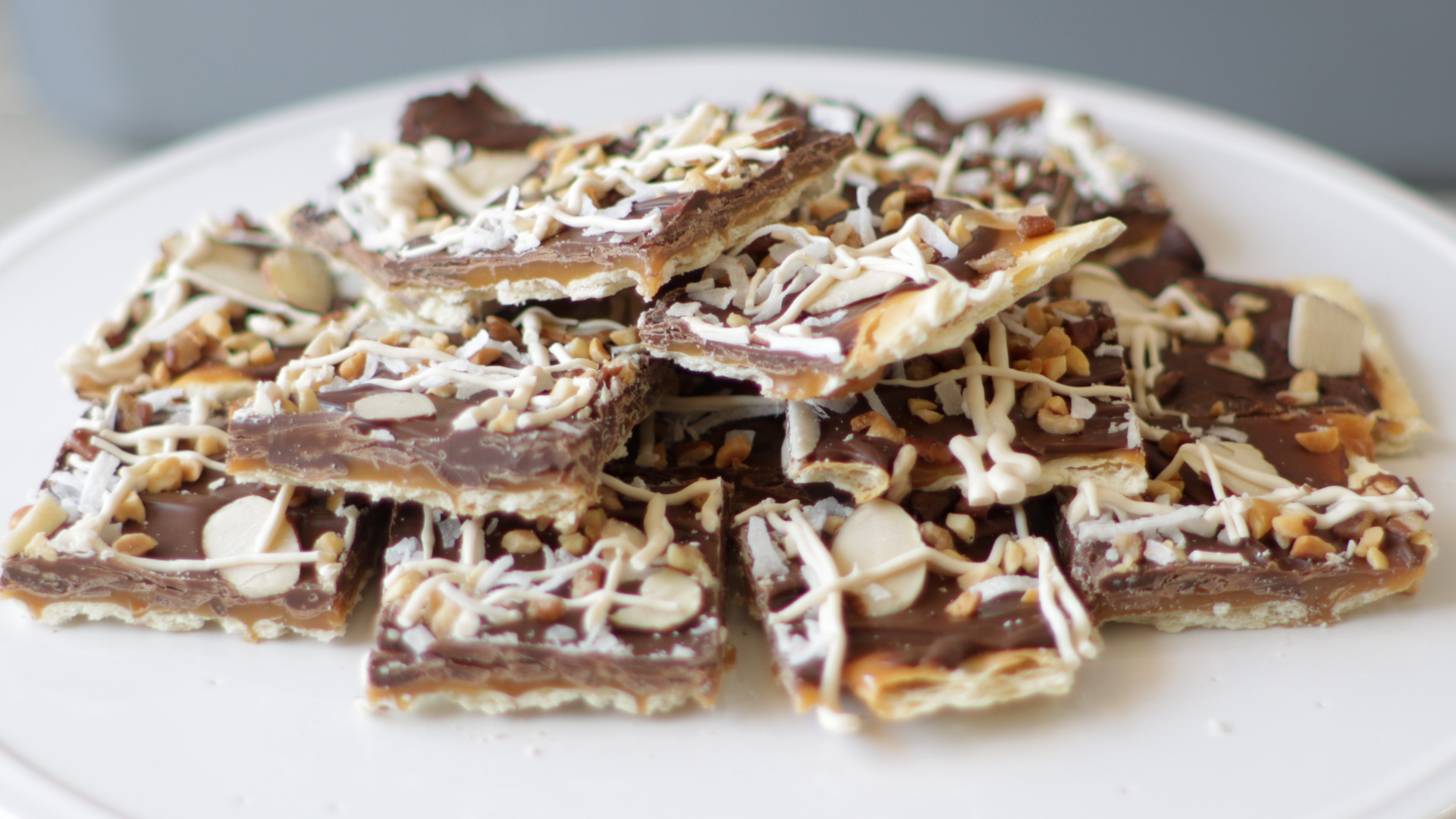 How to Make Saltine Cracker Candy | Saltine Cracker Toffee | Christmas Crack Recipe.jpg