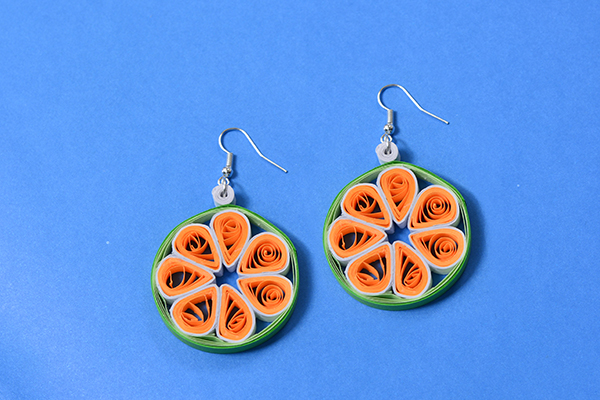 How to Make Simple Hoop Earrings with Orange Quilling Flower (2).jpg