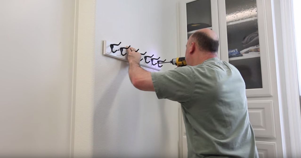 How to build Decorative Closet Racks 0005.JPG