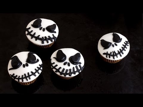 How to make Halloween Jack Skellington Cupcake Toppers | HappyFoods