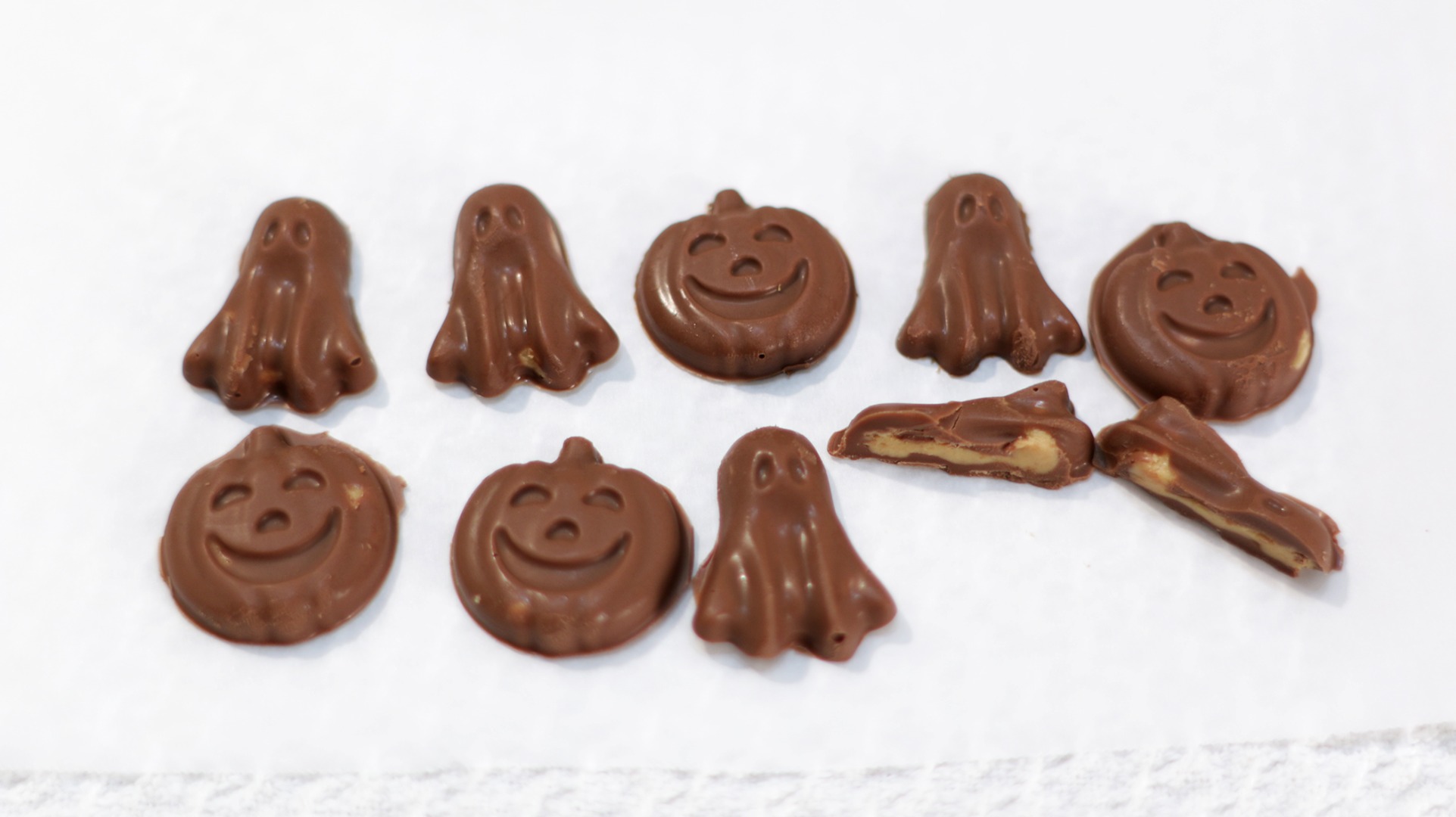 How to make Halloween Shaped Peanut Butter Cups.jpg