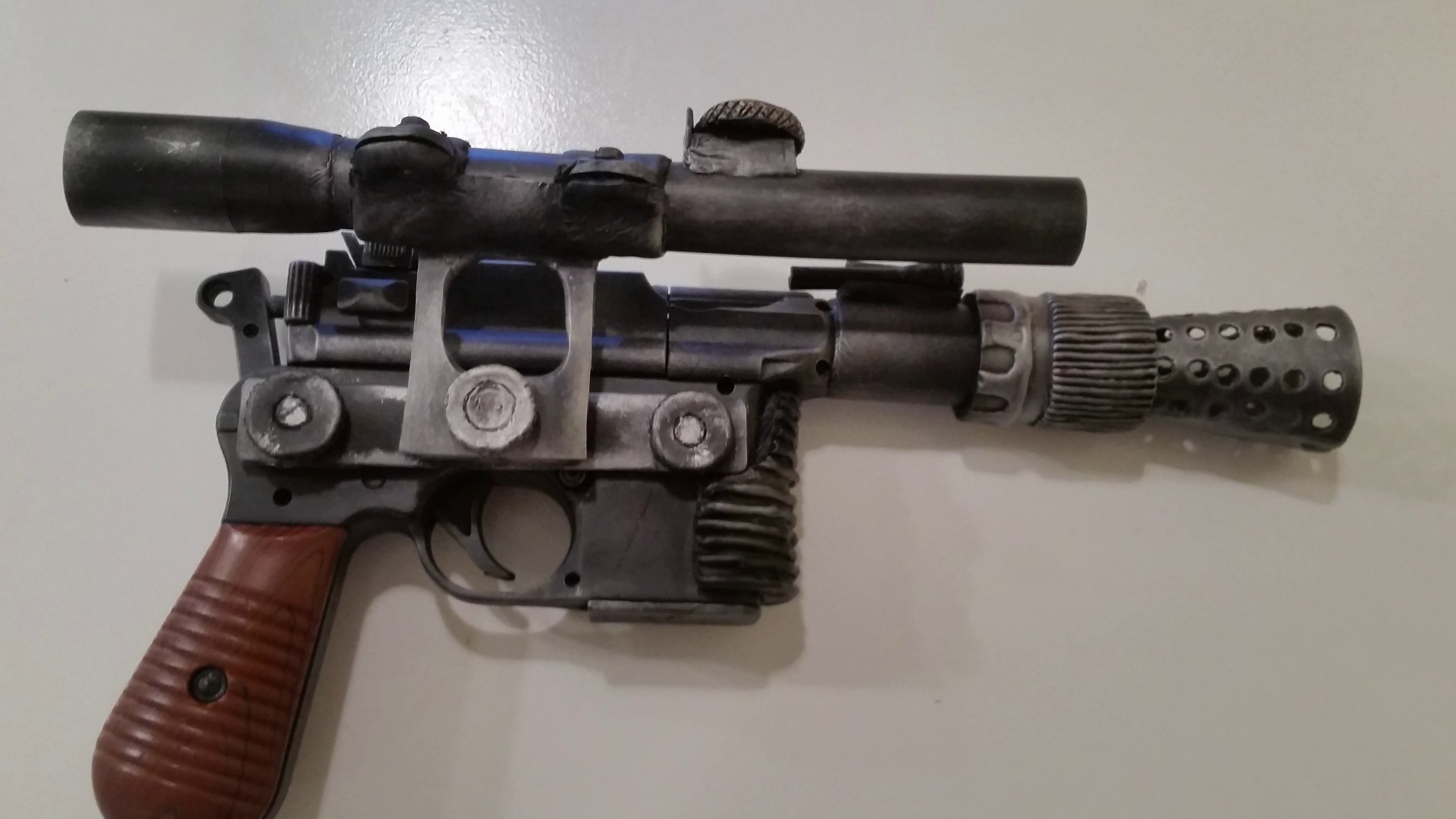 How to make Han Solo's DL-44 Blaster (1).png