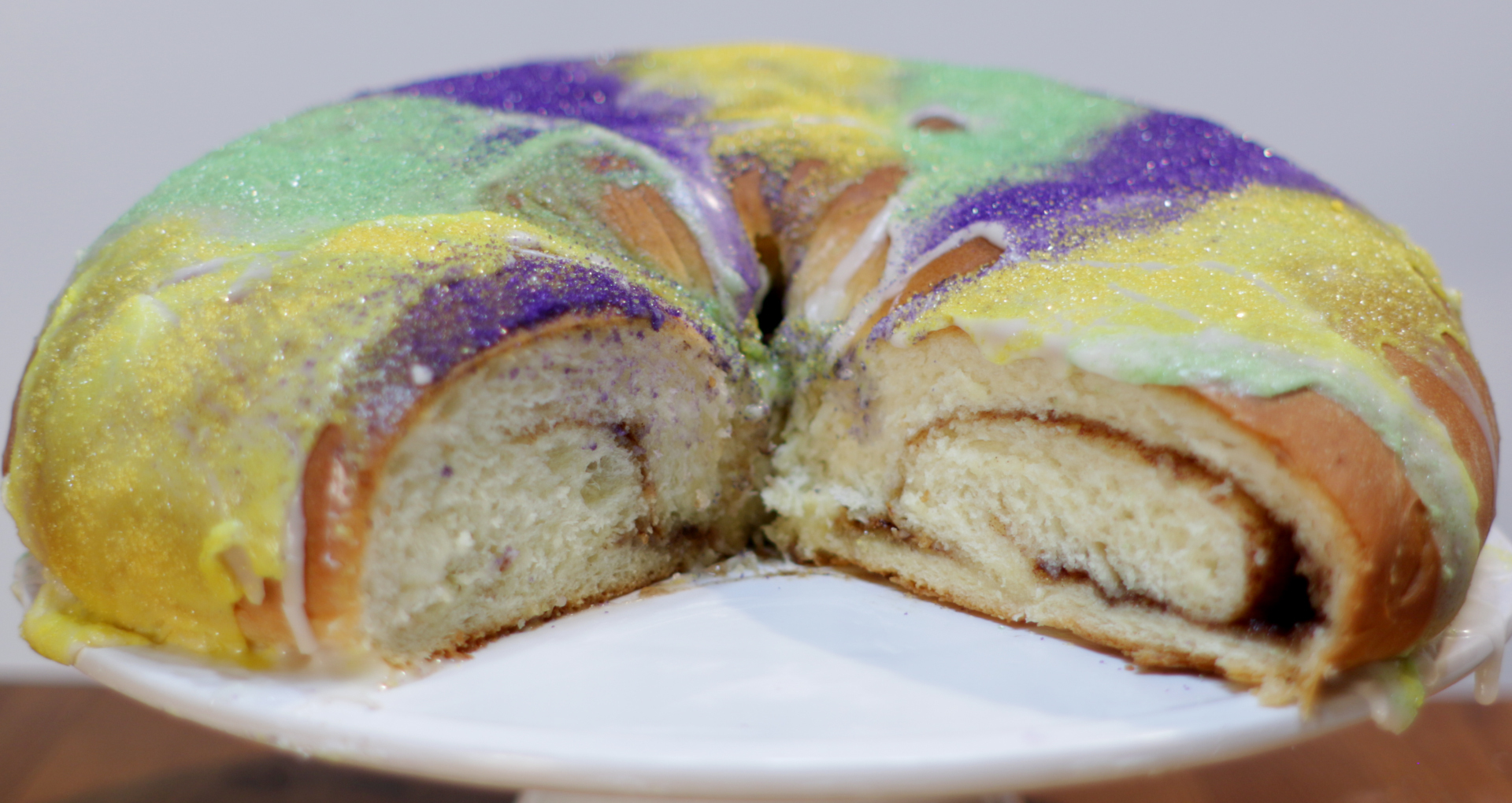 How to make King Cake | Easy Mardis Gras King Cake Recipe.jpg