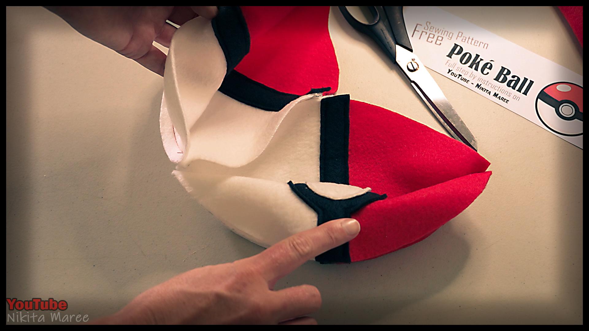 How to make a Poke Ball. DIY pokemon tutorial. Make your pokeball (36).jpg