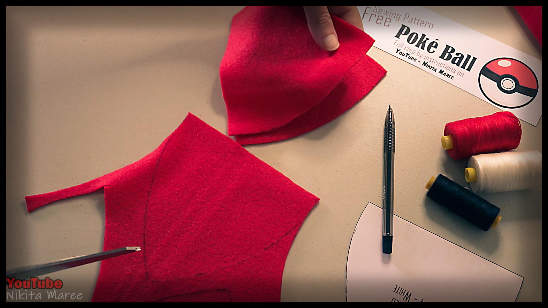 How to make a Poke Ball. DIY pokemon tutorial. Make your pokeball (8).jpg