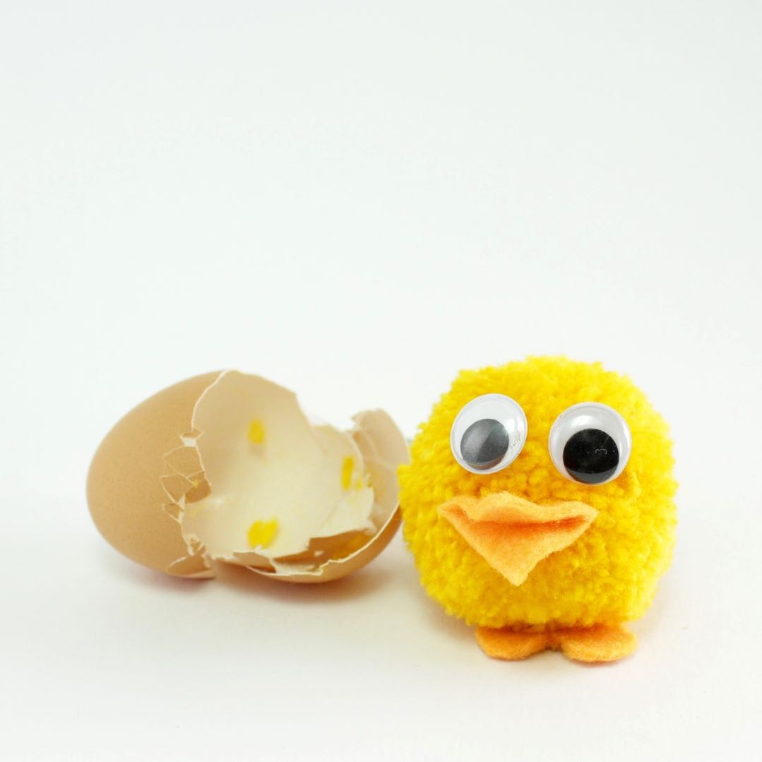 How to make a Pom Pom Chick for Easter...jpg