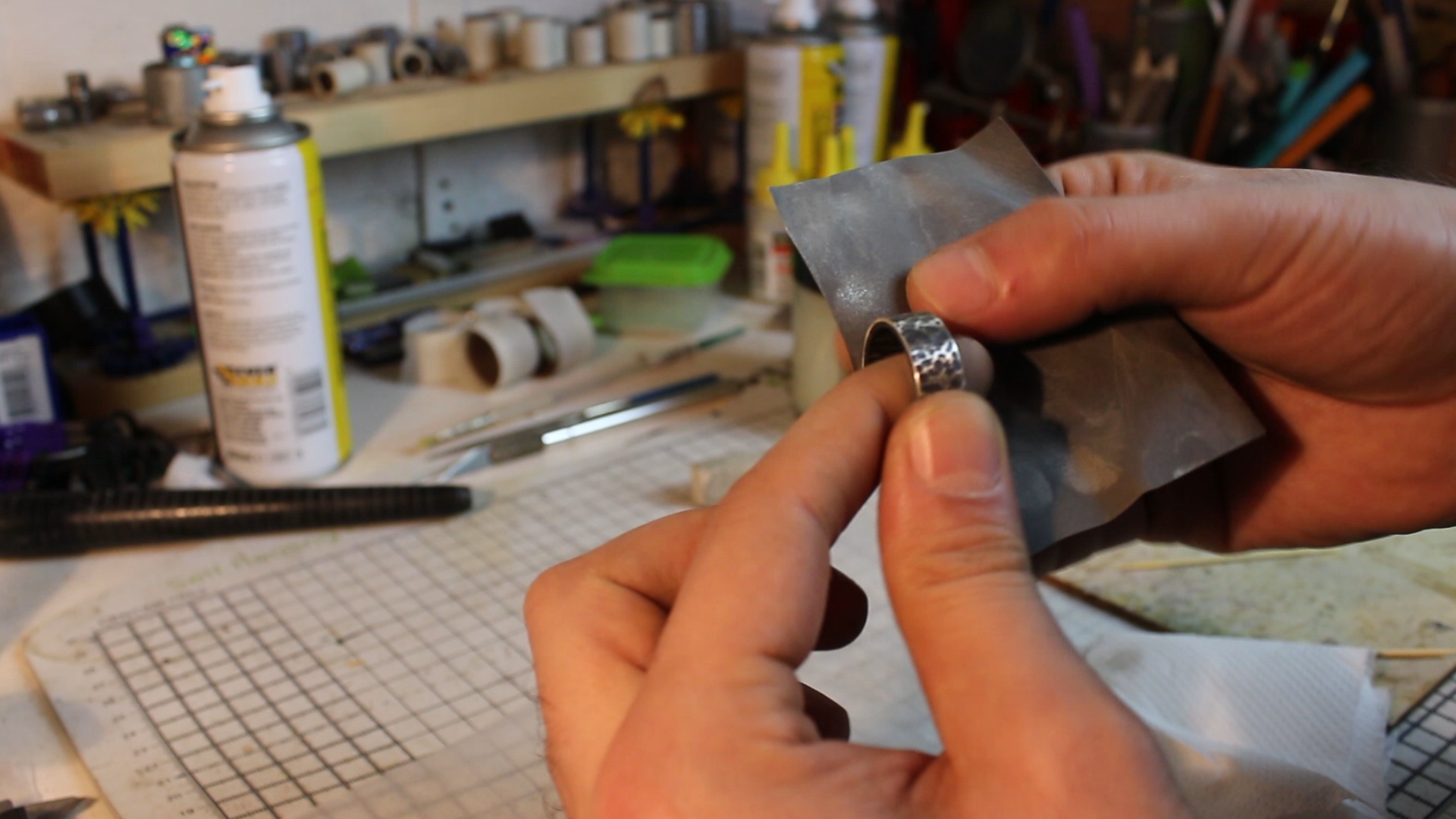 How to make a Wood &amp; Hammered silver ring 45.bmp