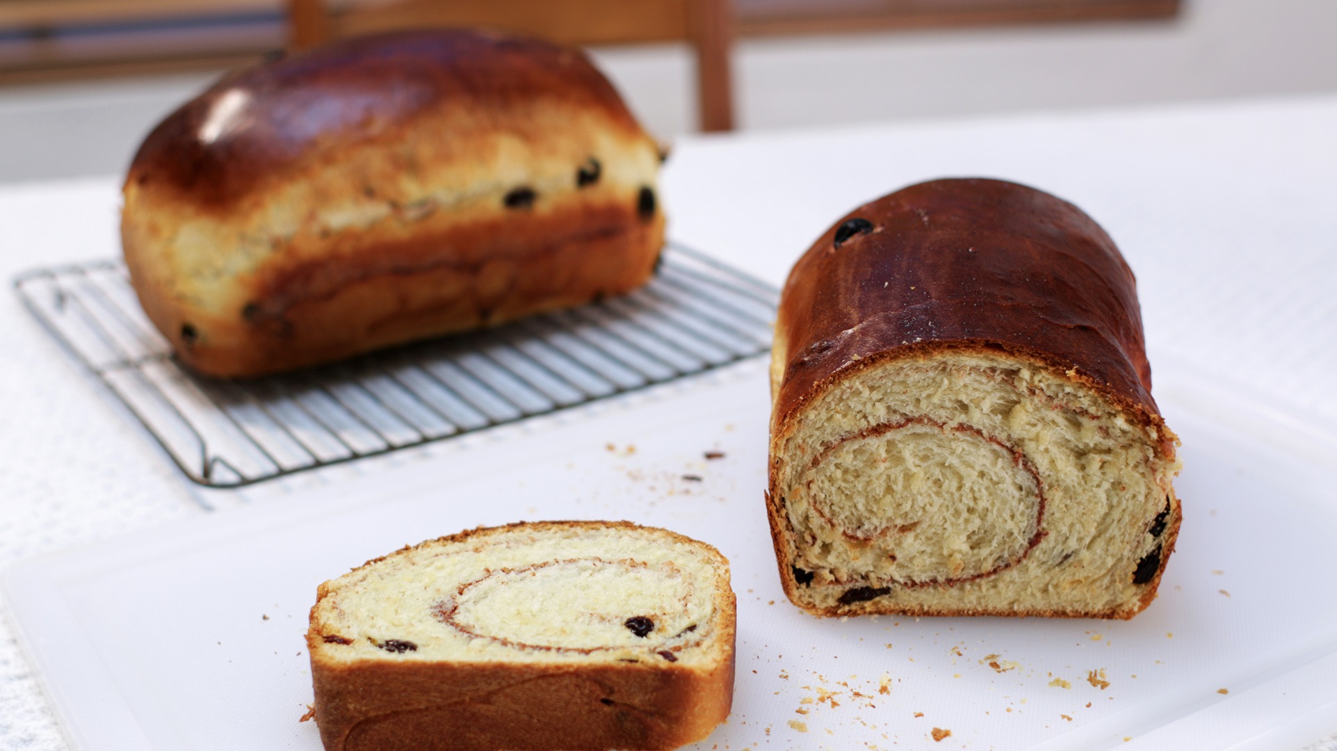 How to make amazing homemade cinnamon raisin bread no mixer.jpg