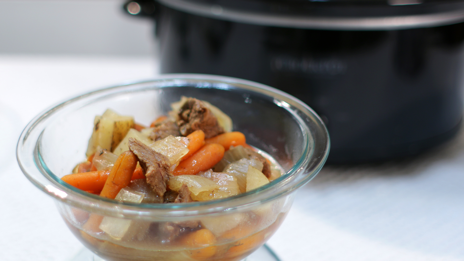 How to make an Easy Beef Stew (Crockpot).jpg