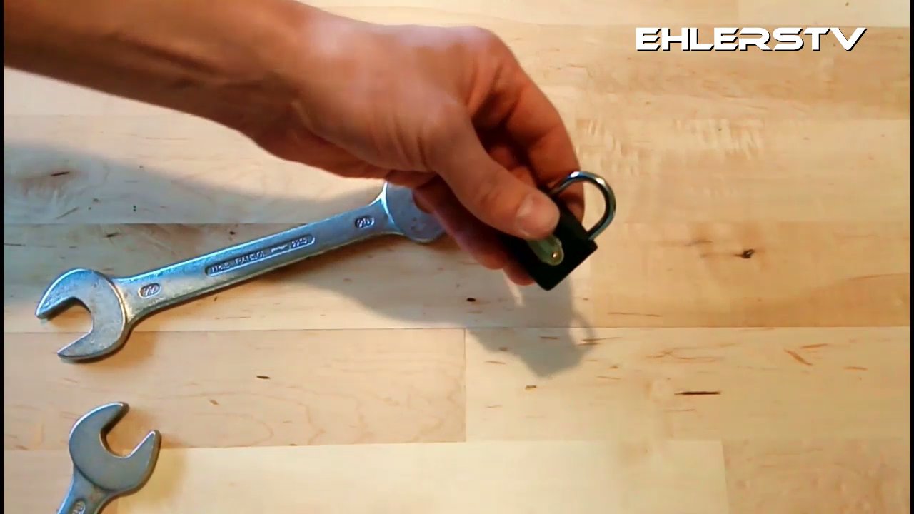 How to open a lock with nut wrench-002.jpg