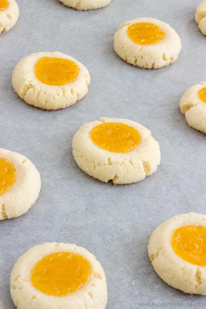 How-to-make-Lemon-Curd-Thumbprint-Cookies.jpg