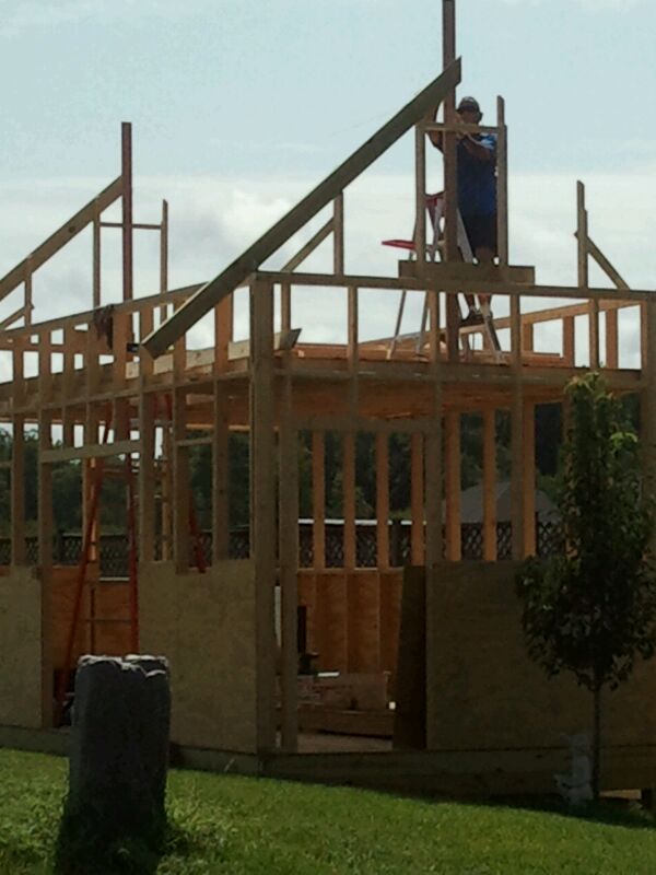 IMG-20140720-roof framing 2.jpg