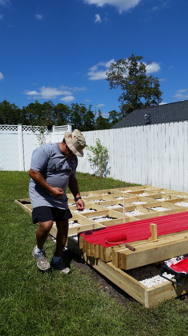 IMG-20150914 pulling stables from ends of decking.jpg