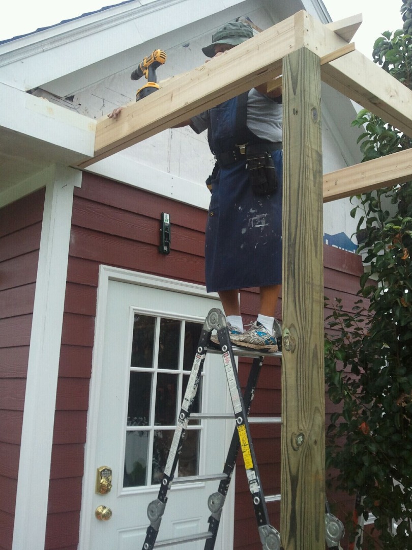 IMG-20150924-cathedral porch framing 1.jpg