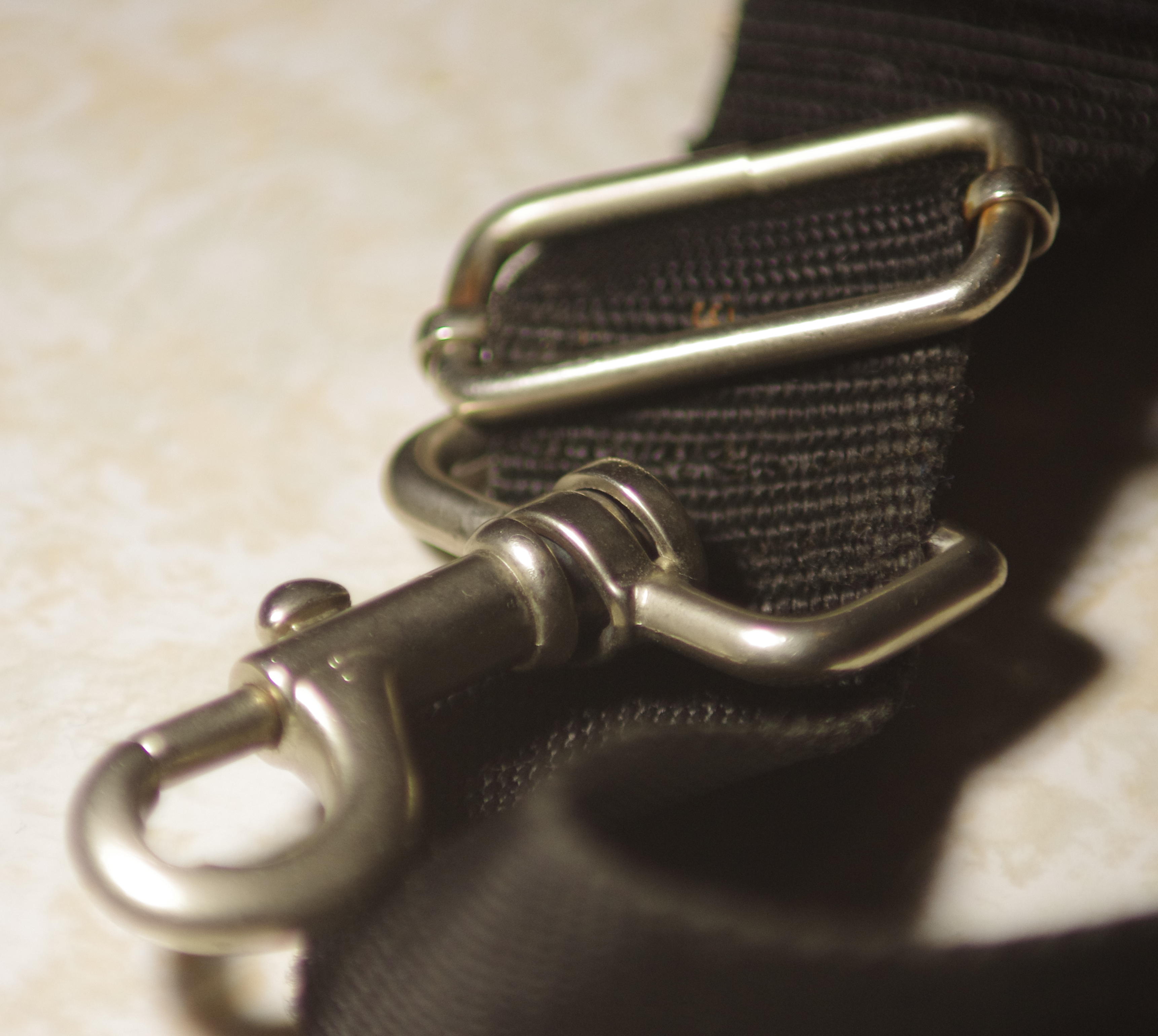 Image of Hook and rear buckle.JPG