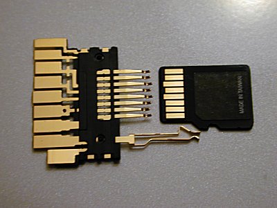 Inside_microSD_Adapter_Pins.jpg