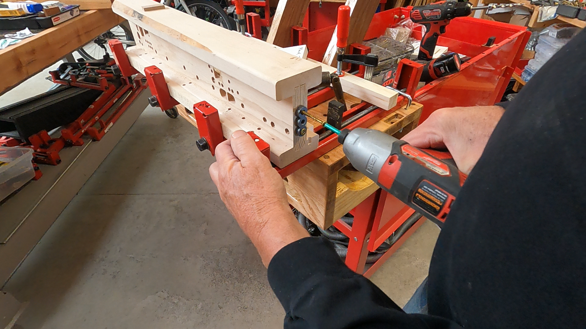 Installing Threaded Tenon on One End (Time 0_04_56;40).png