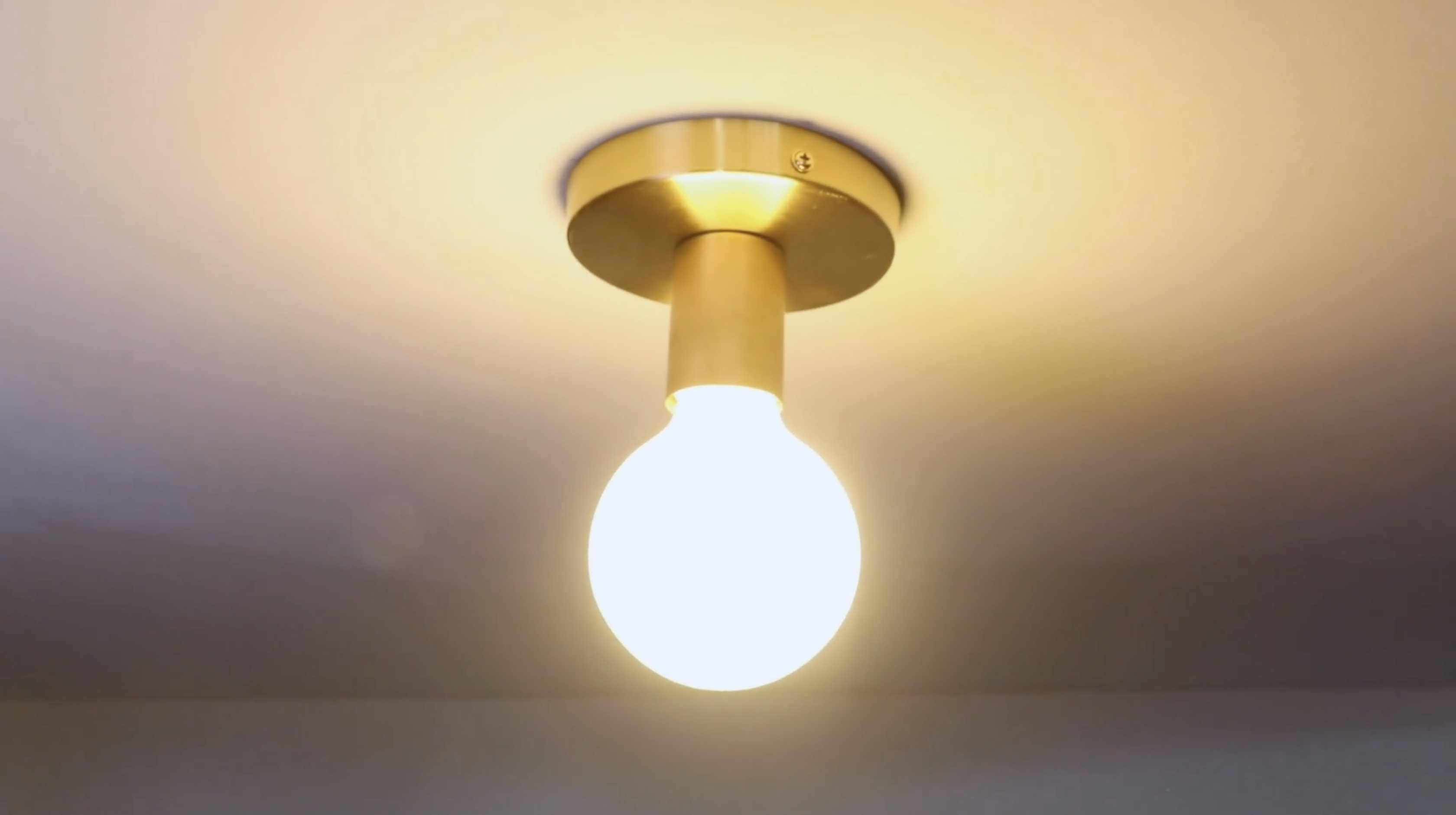 Installing a flush mount fixture - step 4 - turn on the light.png