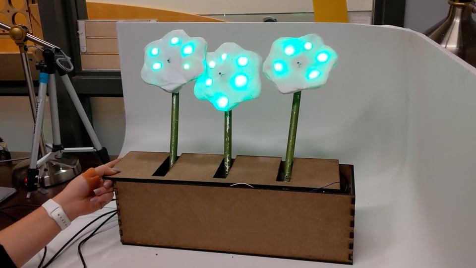 Interactive Flower Servo Test