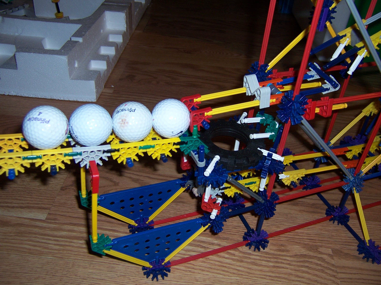 K'nex Ball Machine Lift Modification (Ball Regulator) 2.JPG