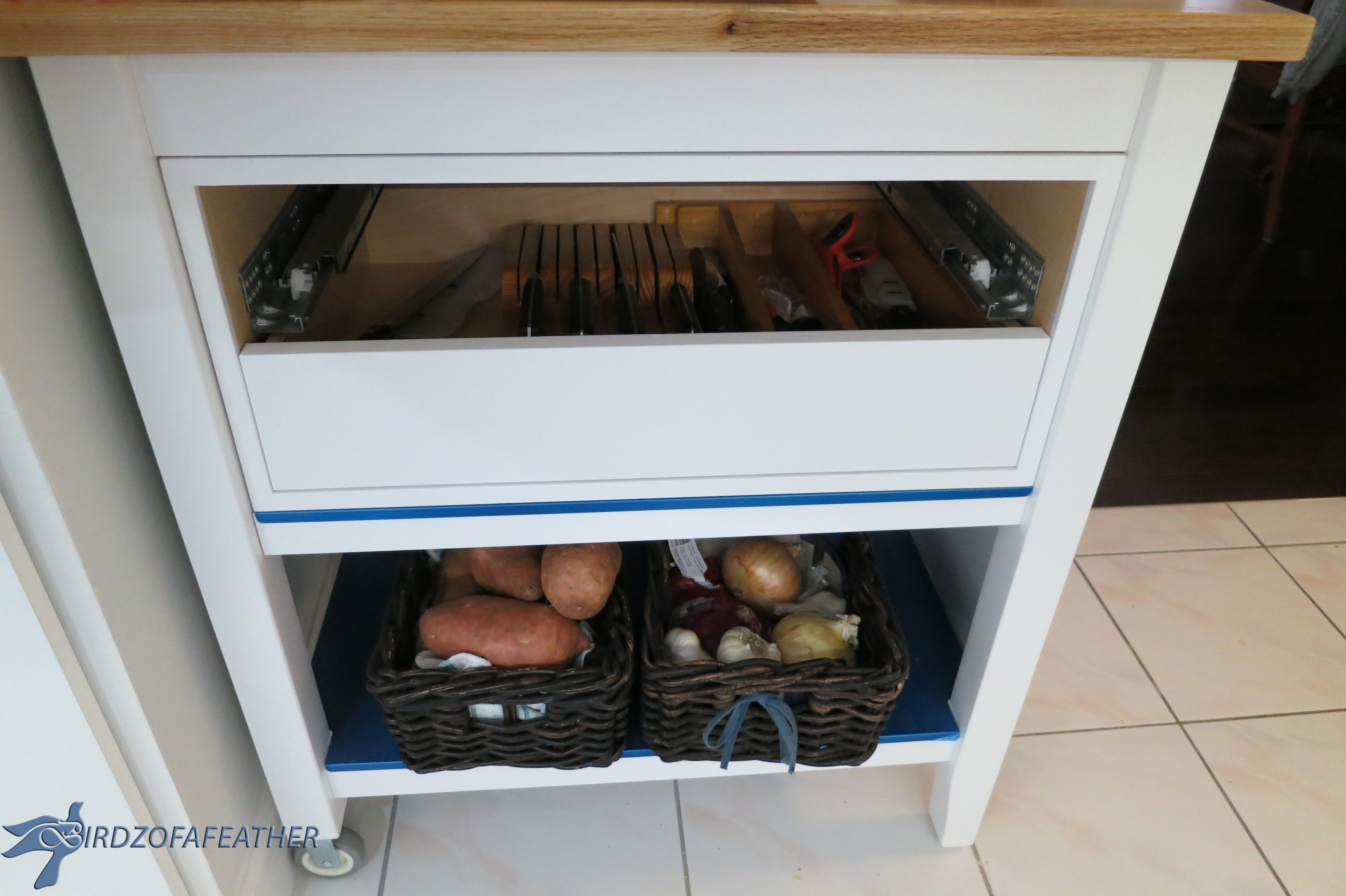 Kitchen Cart 001_bof.jpg