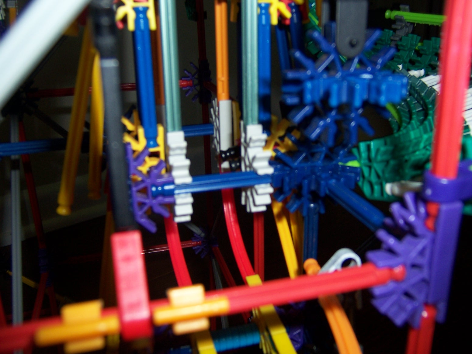 Knex Ball Machine Parallax 054.jpg