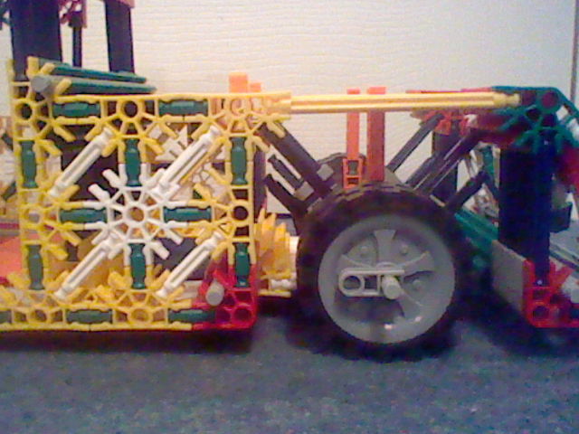 Knex bagged pick-up truck (10).JPG